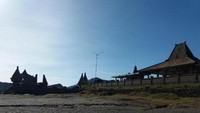 Pura Luhur Poten tampak samping