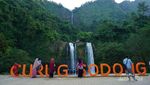 Sudah Tahu? Ada Curug Kembar Nan Cantik di Geopark Ciletuh