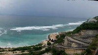 Pantai Melasti dari tebing kapur