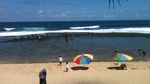 Suit..suit! Cantiknya Pantai Indrayati, Yogyakarta