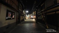 Jalan Jalan di sekitar daerah gion