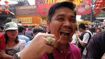 Suka Kuliner Ekstrem? Coba Icip Sate Kalajengking!