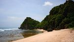 Suket Paris, Sisi Lain Kehidupan di Pantai Nguyahan