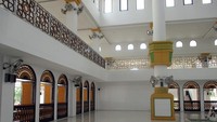 Ruang dalam masjid