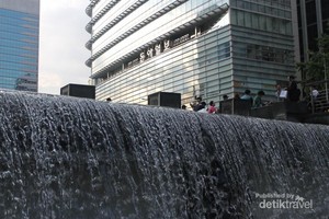Sungai Cantik di Ibukota K-Pop