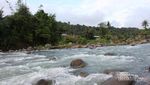 Sungai Gunung Nago, Tempat Asyik Untuk Mandi Sore di Padang