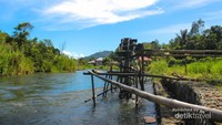 Aliran sungai Merangin yang berasal dari danau Kerinci