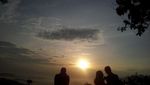 Sunrise Cantik Borobudur dari Punthuk Setumbu