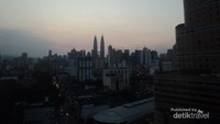 Kuala Lumpur, sekitar pukul 06.00 waktu setempat.