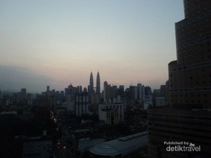 Sunrise di Kuala Lumpur, Juara Cantiknya!