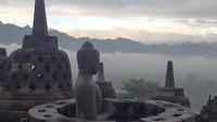 Pagi hari di Borobudur yang sejuk