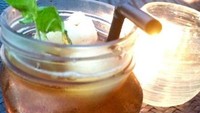 lychee tea seharga 100 ribu