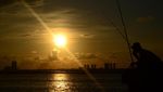 Sunset di Ancol Tak Kalah Indahnya