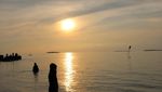 Sunset Terbaik dari Pantai Tanjung Gelam Karimunjawa