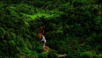 Pemandangan yang menakjubkan dari bagian hulu Daerah Aliran Sungai (DAS) Cimarinjung