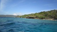 Air yang biru dan jernih di Pulau Menjangan