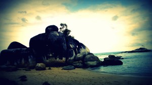 Surga Tersembunyi di Pulau Bangka