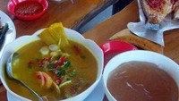 Kuliner khas Papeda  ikan kuah kuning