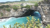 Broken Beach Yang Sangat Menakjubkan