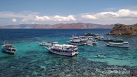 Kapal-kapal yang bersandar