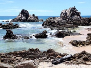 Tak Cukup Sehari di Sawarna