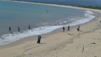 View Pantai Santolo Pasir Putih