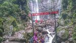 Tak Jauh Dari Semarang, Ada Air Terjun Cantik Nih