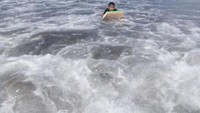 Pantai barat untuk berenang