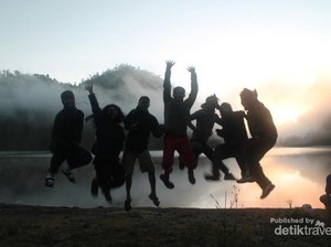 Tak Punya Kampung Halaman, Semeru & Kota Malang pun Jadi