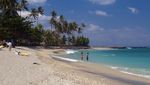 Takjub dengan Pesona Pantai Senggigi