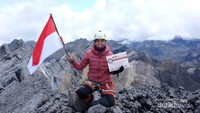Puncak Pegunungan Jaya atau Cartensz