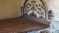 Tempat Tidur Raja di Taman Sari Yogyakarta.