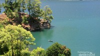 Danau Laut Tawar
