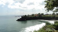 Salah satu sisi Tanah Lot yang cantik.