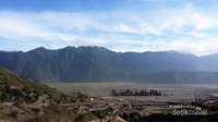 pemandangan dari Puncak Bromo