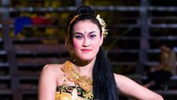 Sitta istri Rama yang diculik oleh Rahwana (Yunaidi Joepoet/ACI)