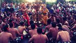 Tari Kecak, Senja dan Uluwatu, Sempurna!