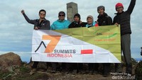 Yes, were on Top of Sulawesi!