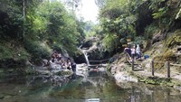 Suasana sekitar telaga