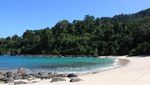 Teluk Hijau, Serasa Pantai Pribadi di Banyuwangi