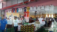 Kaos serba Thailand