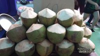 Ini dia kelapa khas Thailand yang punya ukuran mini