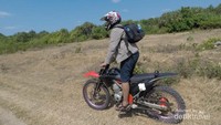 menyusuri jalanan lewat safana