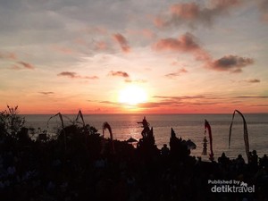Tempat Romantis yang Harus Dikunjungi Bersama Pasangan di Bali