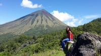 Cantiknya Gunung Inerie