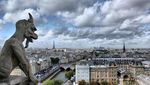 Tergoda di Kota Sejuta Cahaya, Paris