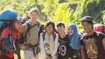 Tergoda Pesona Padang Edelweiss di Suryakencana