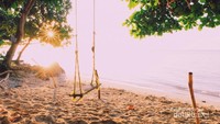 Ayunan ini salah satu spot untuk menikmati senja