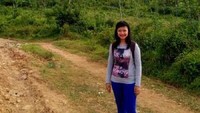 Selfie berlatarbelakang Gunung Batu.jpg