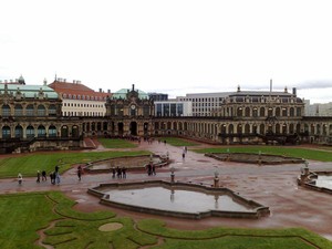 Terlempar ke Masa Silam di Kota Tua Dresden